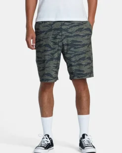 RVCA Shorts / Hybrids>ALL TIME HEMP HYBRID 19" SHORTS