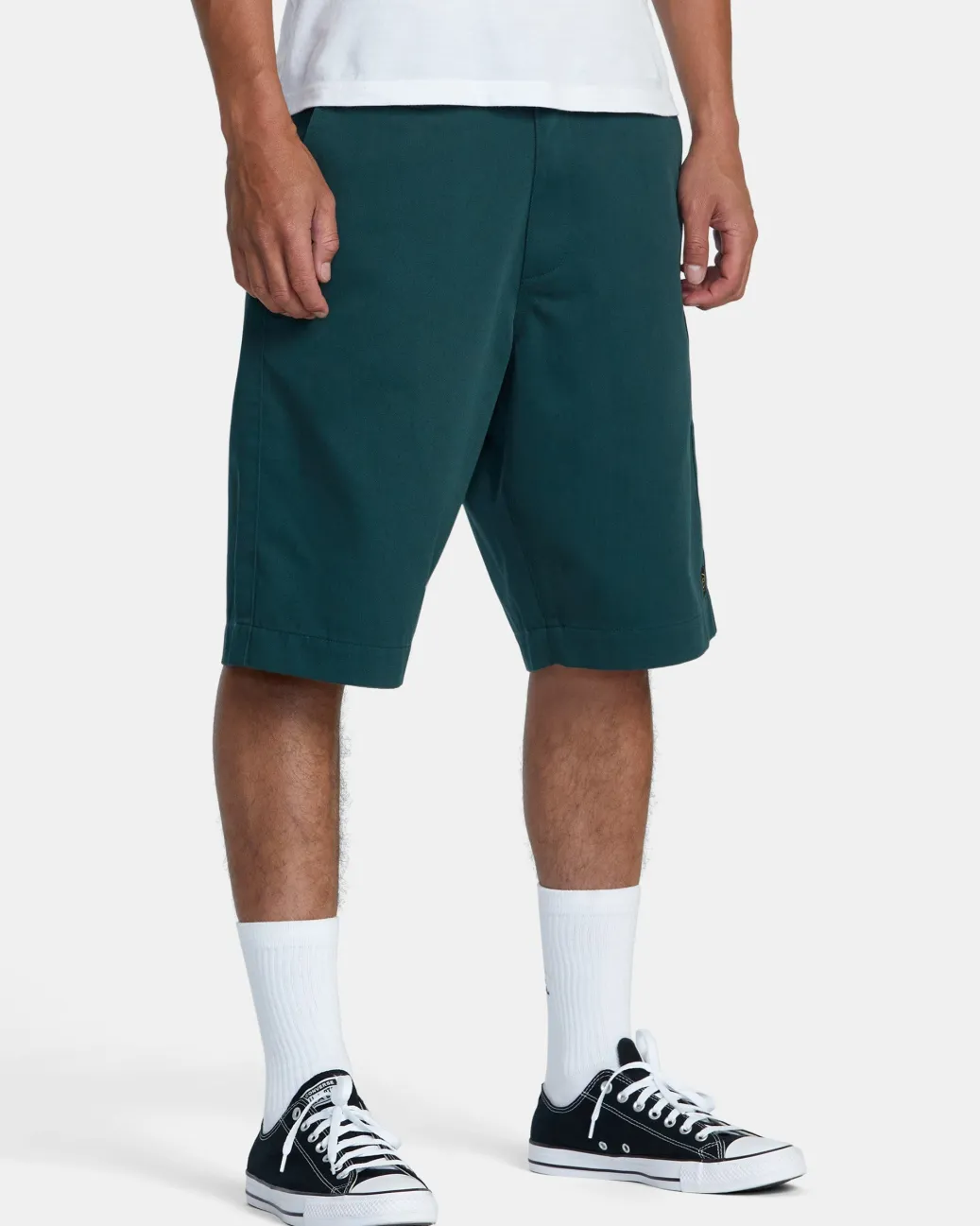 RVCA Shorts / Hybrids>AMERICANA 22" SHORTS