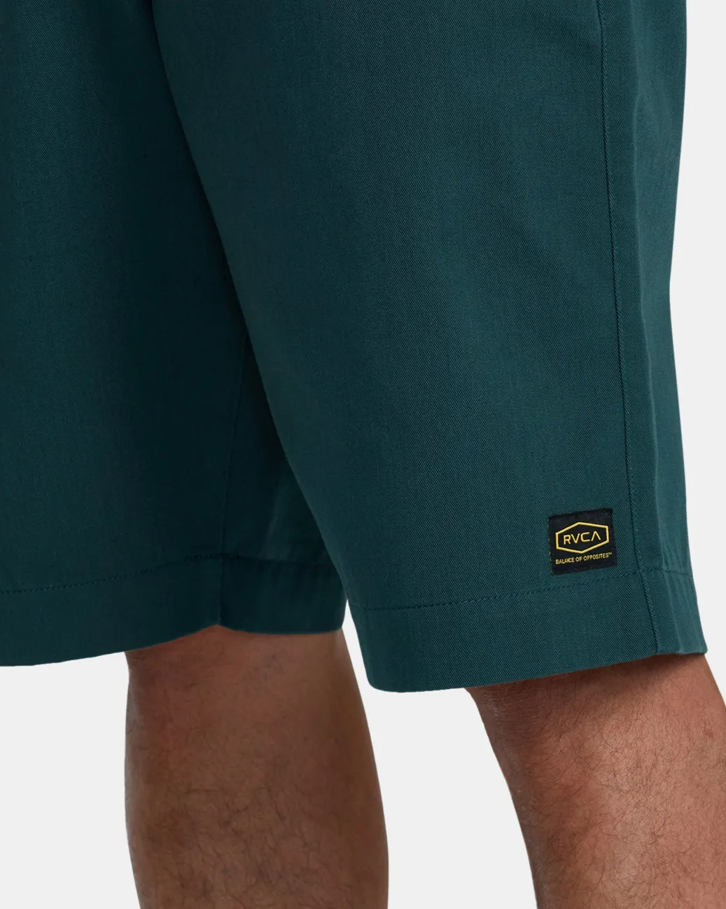 RVCA Shorts / Hybrids>AMERICANA 22" SHORTS