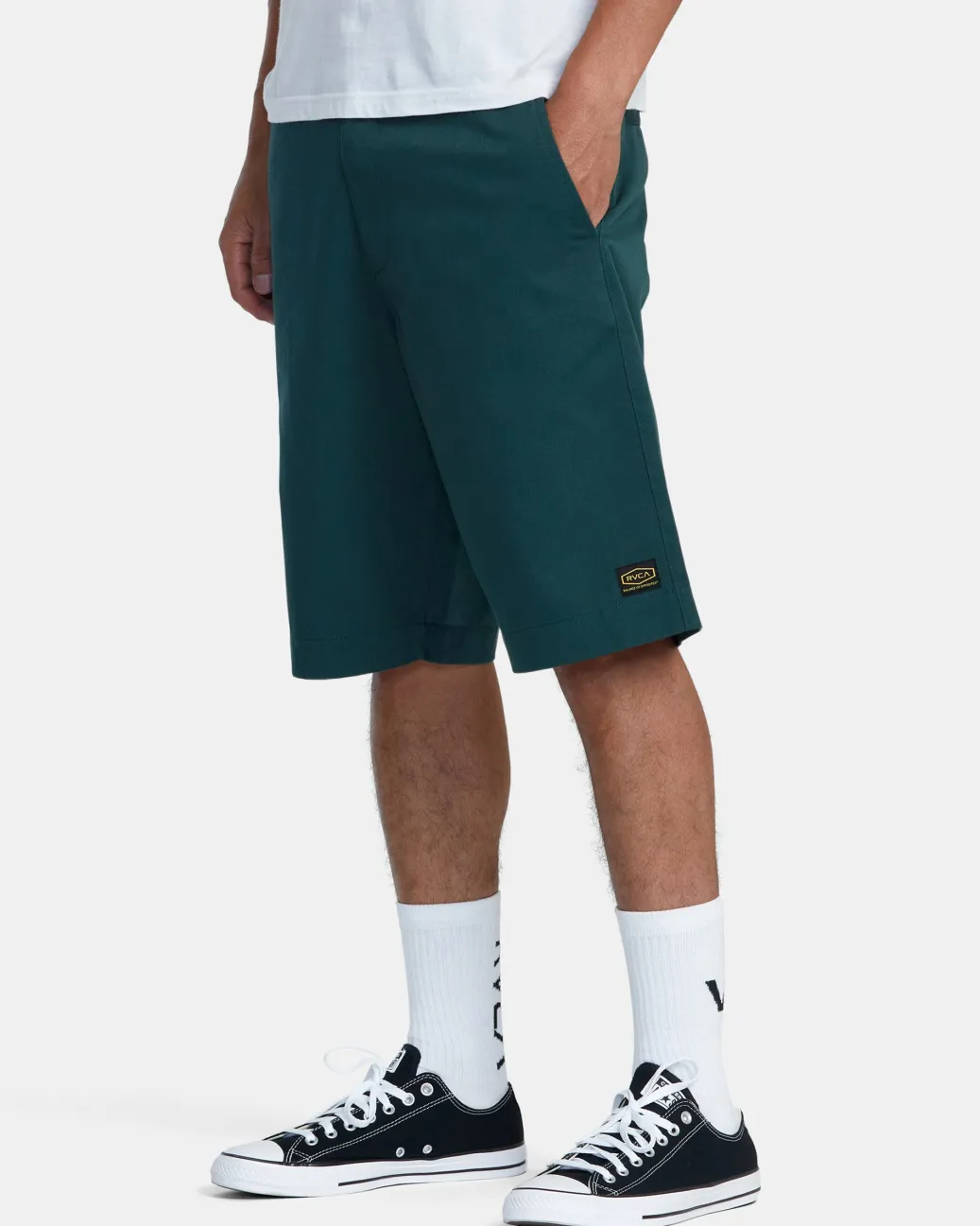 RVCA Shorts / Hybrids>AMERICANA 22" SHORTS