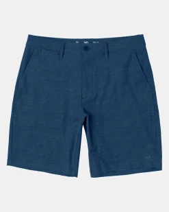 BOY RVCA Shorts>BOYS BACK IN HYBRID 19" SHORTS