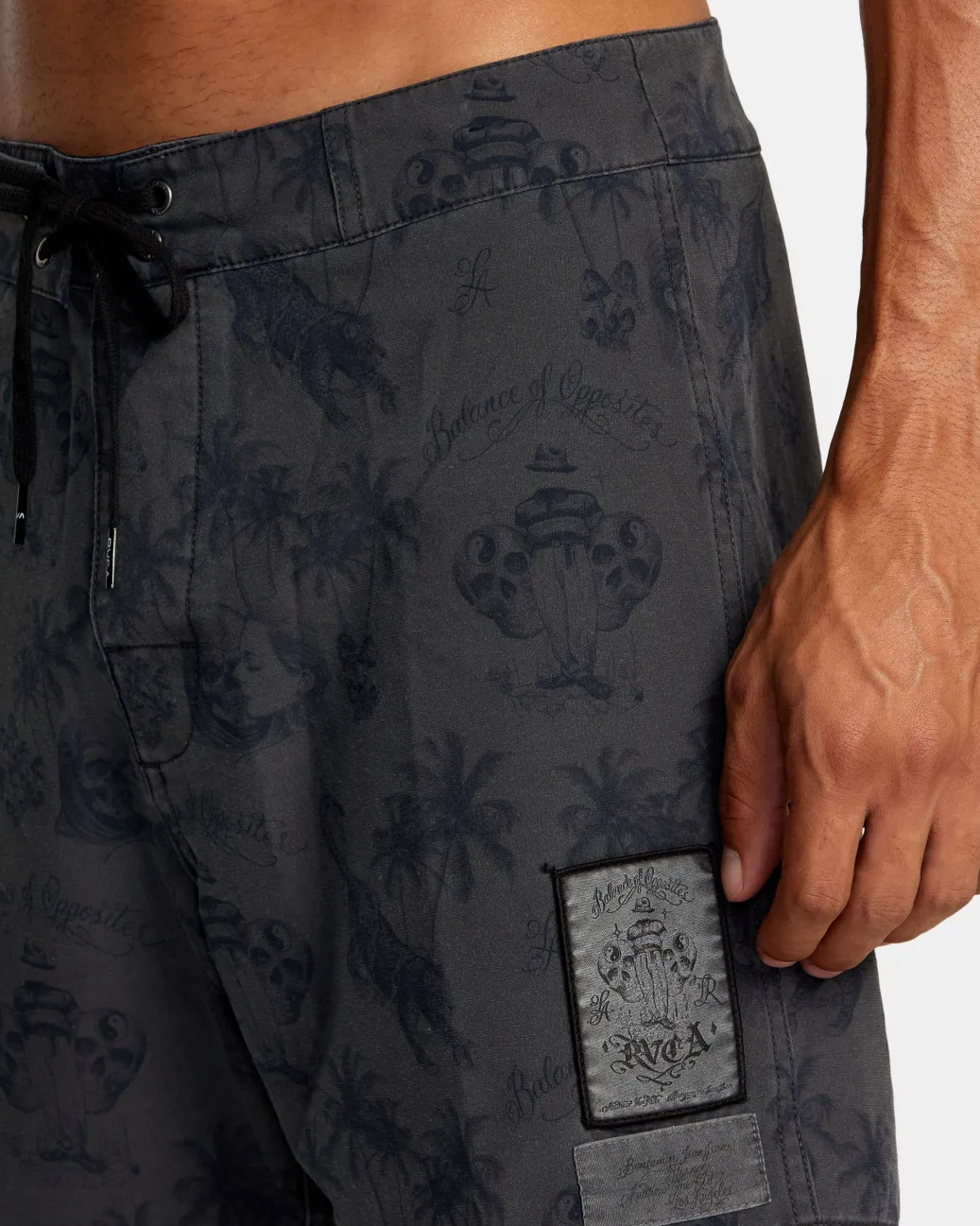 RVCA Boardshorts / Trunks|16"-17" Outseam>CHEFS KISS 16" BOARDSHORTS