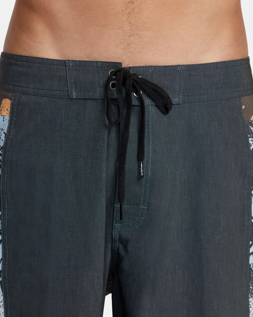 RVCA 20" Outseam>DRAIN BOARDSHORTS 20''