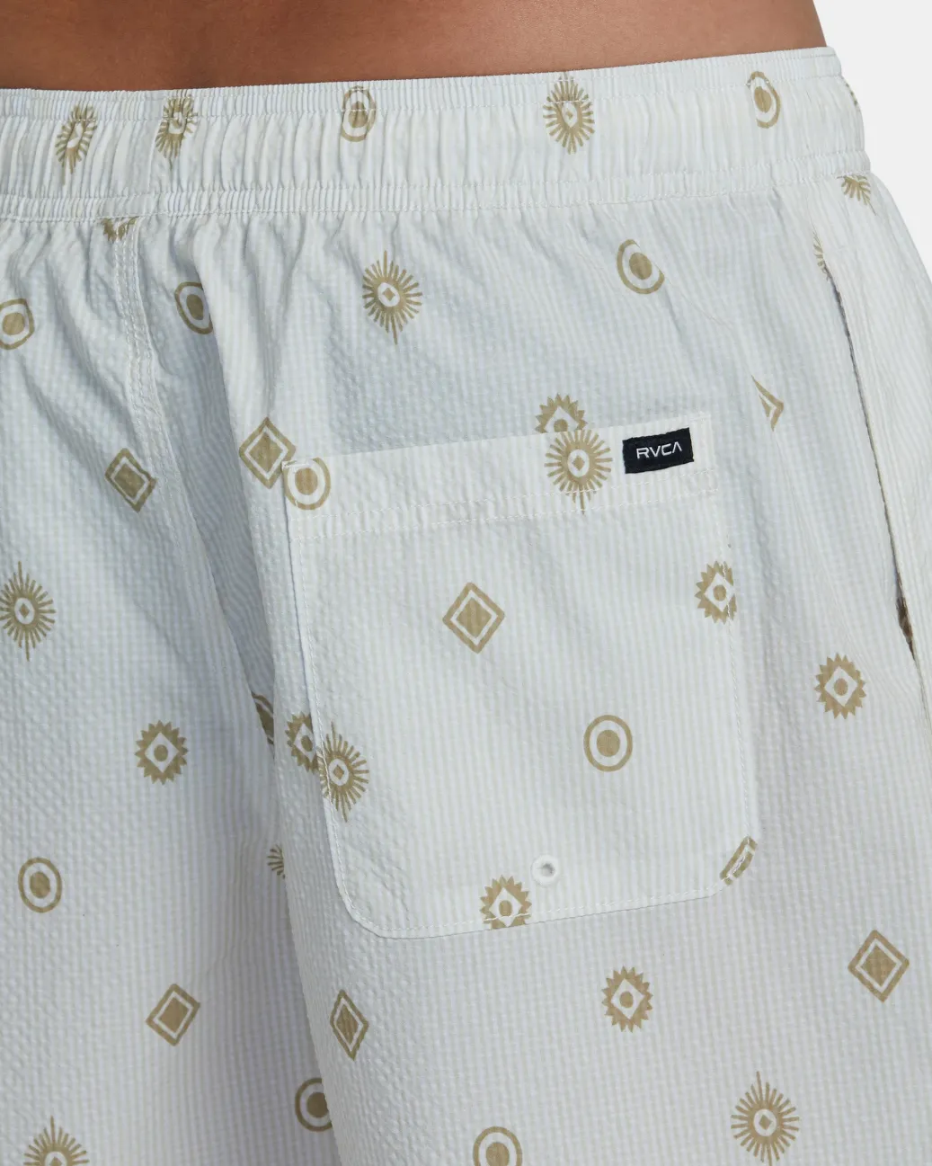RVCA Shorts / Hybrids>ENDLESS 17" ELASTIC WAIST SHORTS