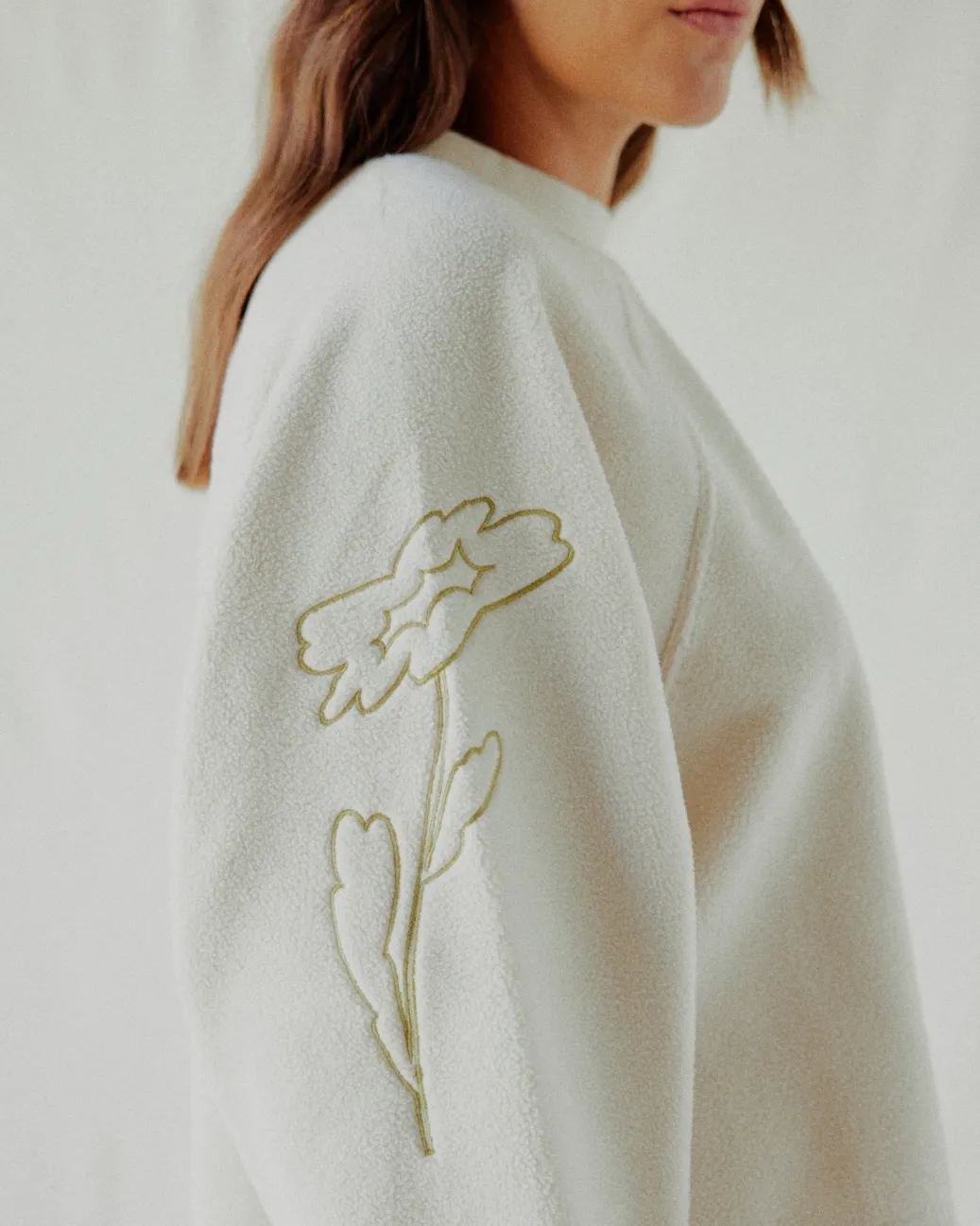 Women RVCA Hoodies / Fleece>GABRIELLE MONCEAUX CREWNECK SWEATSHIRT