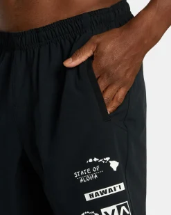 RVCA Shorts / Hybrids><noscript><img width=