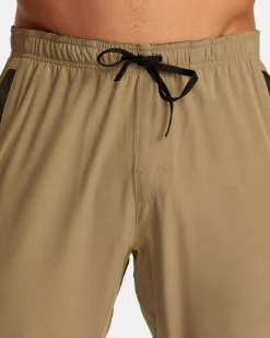 RVCA Pants><noscript><img width=