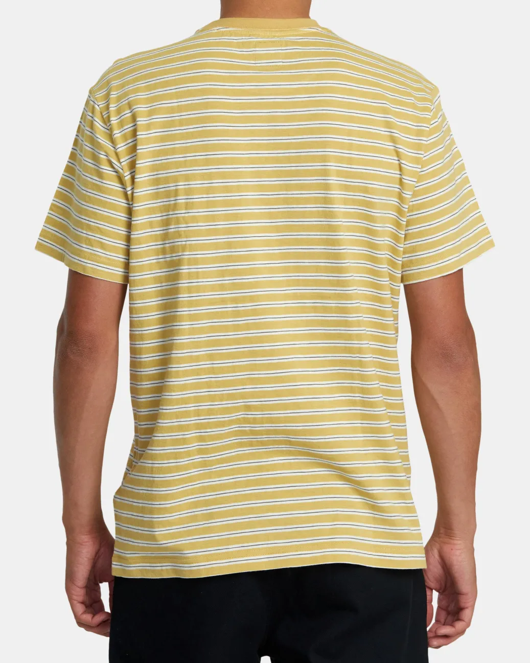 RVCA Tees / Tanks>MAGNOLIA CREW SHORT SLEEVE KNIT