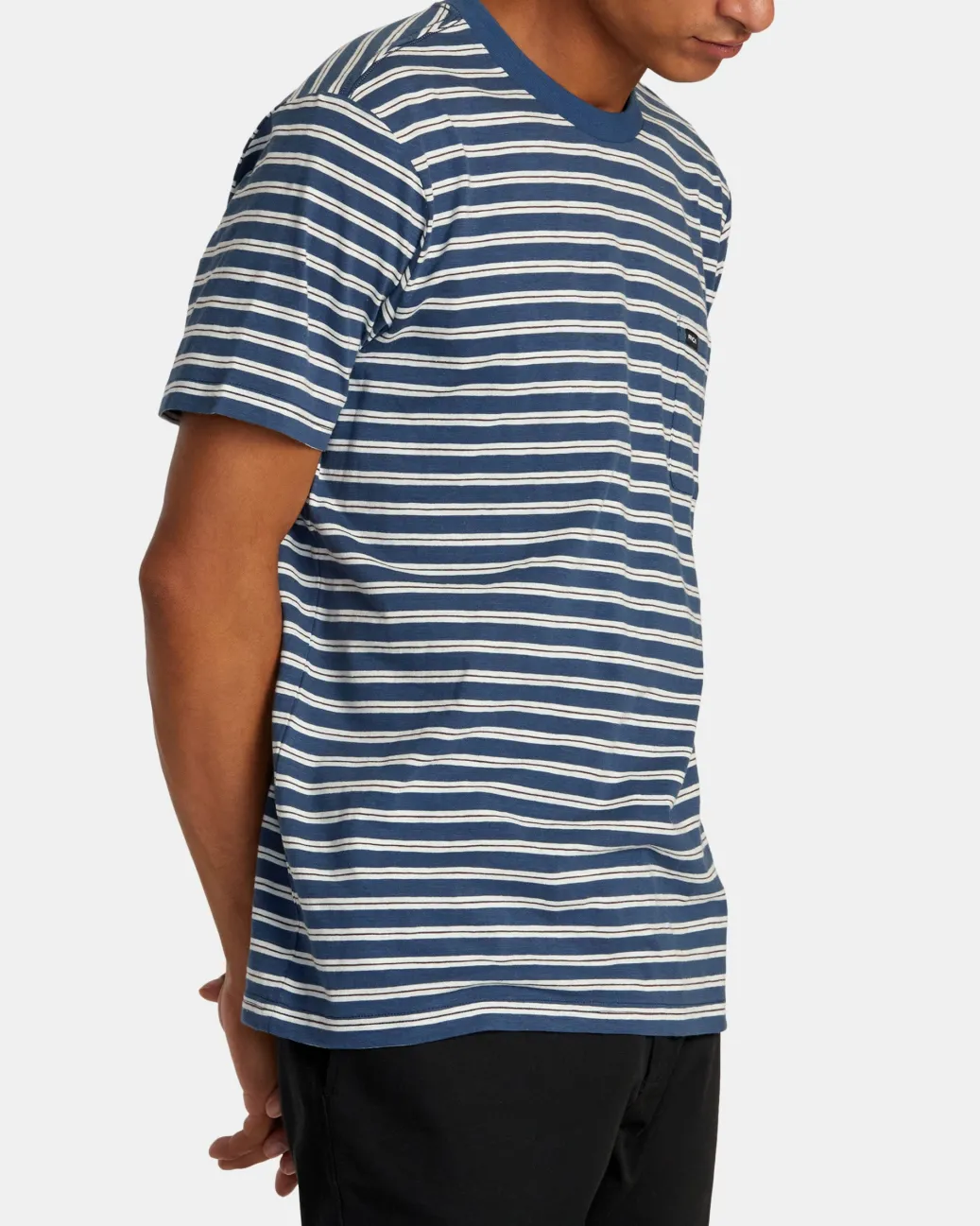 RVCA Tees / Tanks>MAGNOLIA CREW SHORT SLEEVE KNIT