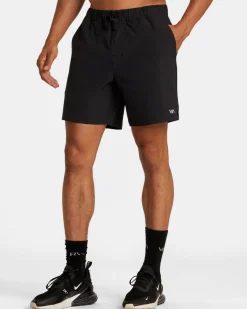RVCA Shorts / Hybrids><noscript><img width=