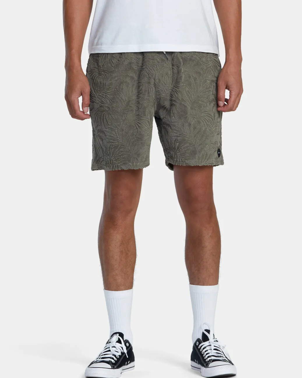 RVCA Shorts / Hybrids>PALMS DOWN 17" ELASTIC WAIST SHORTS