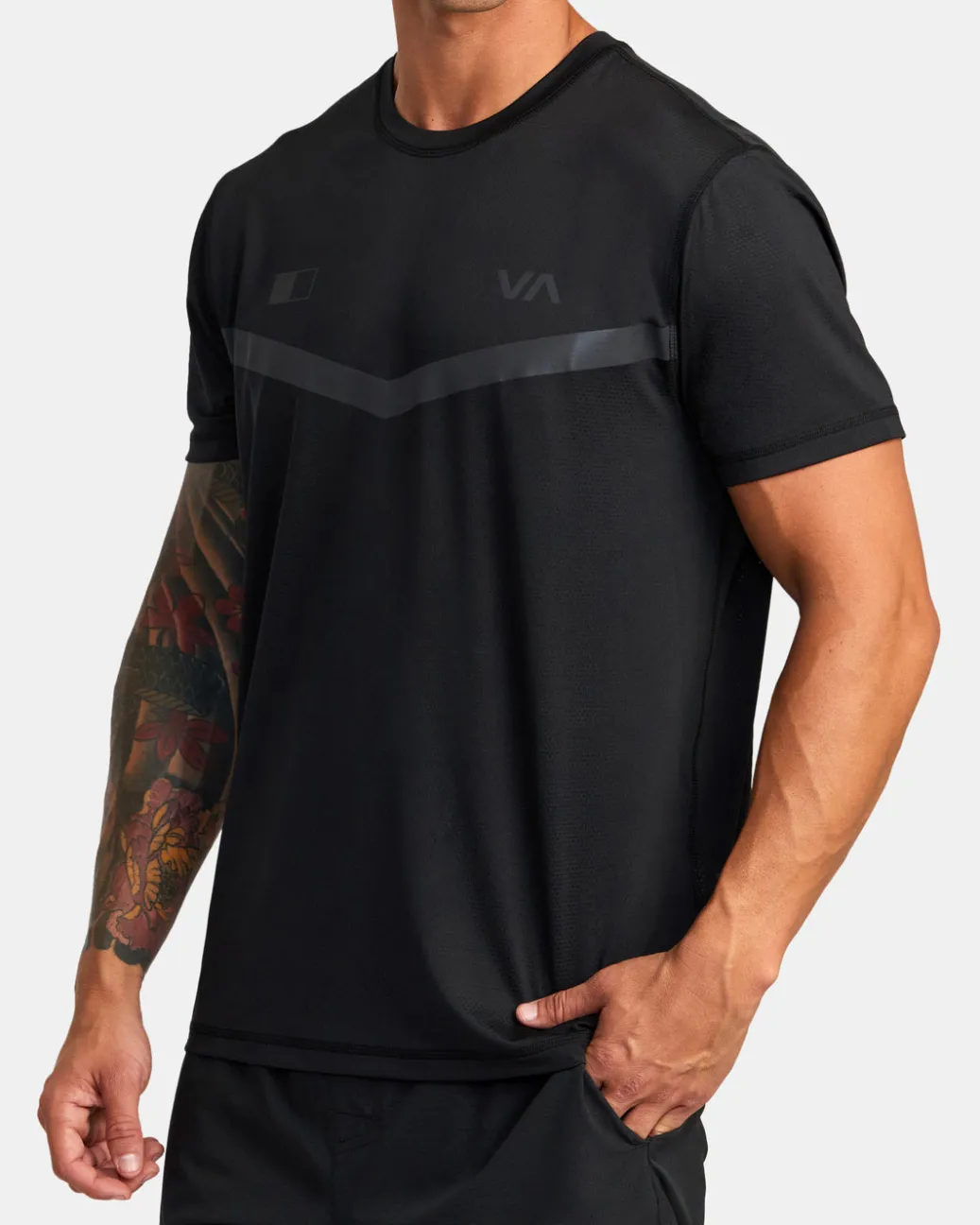 RVCA Workout Shirts|Tees / Tanks>RUNNER TECHNICAL SHORT SLEEVE TOP