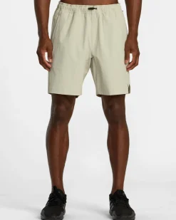 RVCA Shorts / Hybrids>SPECTRUM TECH SHORT UTILITY SHORTS