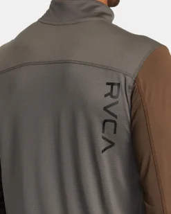 RVCA Workout Pullovers / Hoodies|Workout Shirts><noscript><img width=