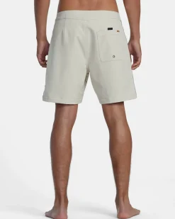 RVCA 16"-17" Outseam>SUNSET EXOTICA BOARDSHORTS 17''