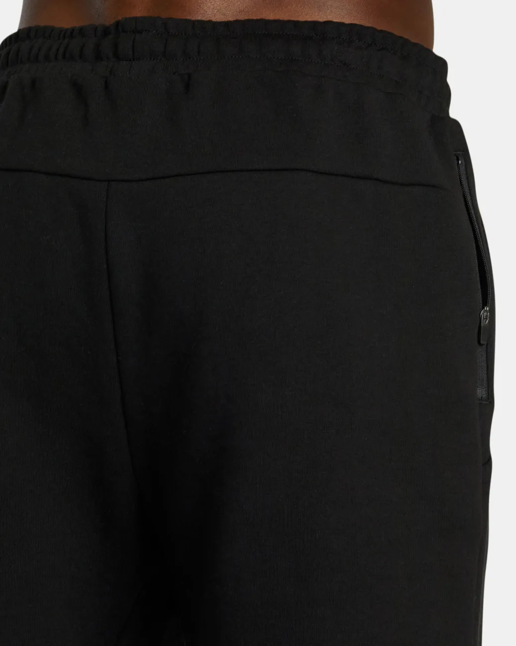 RVCA Shorts / Hybrids>TECH FLEECE ELASTIC WAIST SHORTS