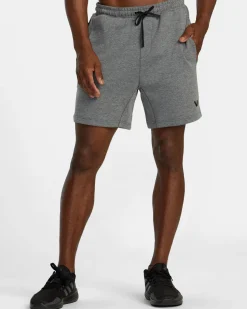 RVCA Shorts / Hybrids>TECH FLEECE ELASTIC WAIST SHORTS
