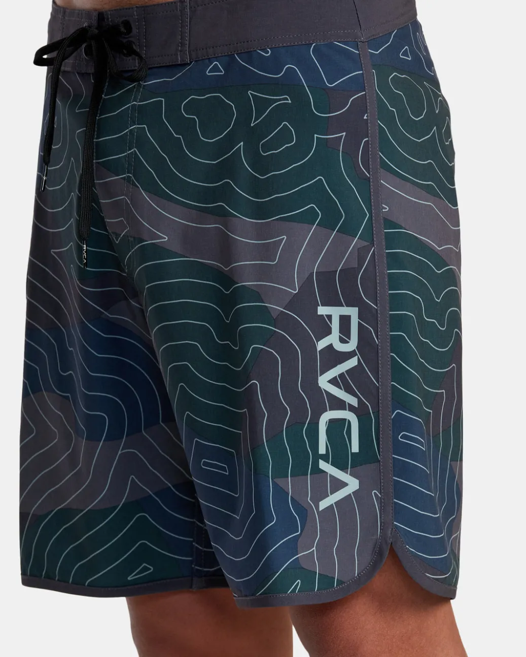 RVCA 20" Outseam>TOPO EASTERN 18 18" BOARDSHORTS