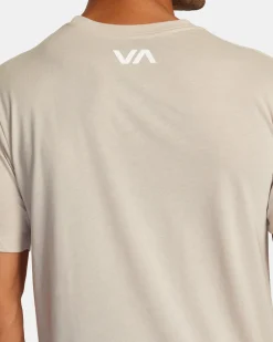 RVCA Workout Shirts|Tees / Tanks><noscript><img width=