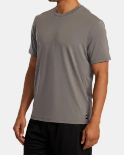 RVCA Workout Shirts|Tees / Tanks><noscript><img width=